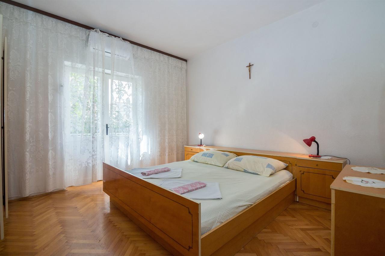 Apartments Zeljko Makarska Exterior photo