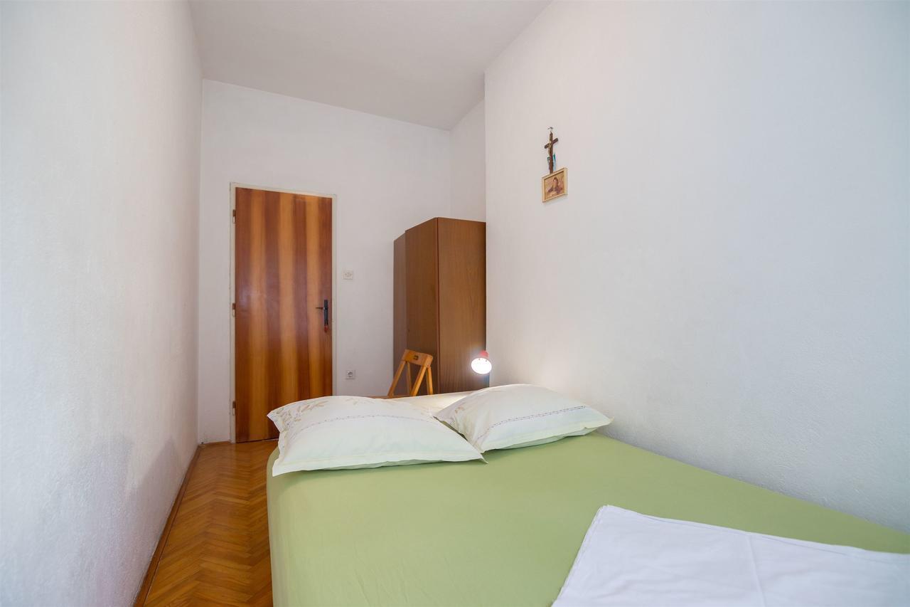 Apartments Zeljko Makarska Exterior photo