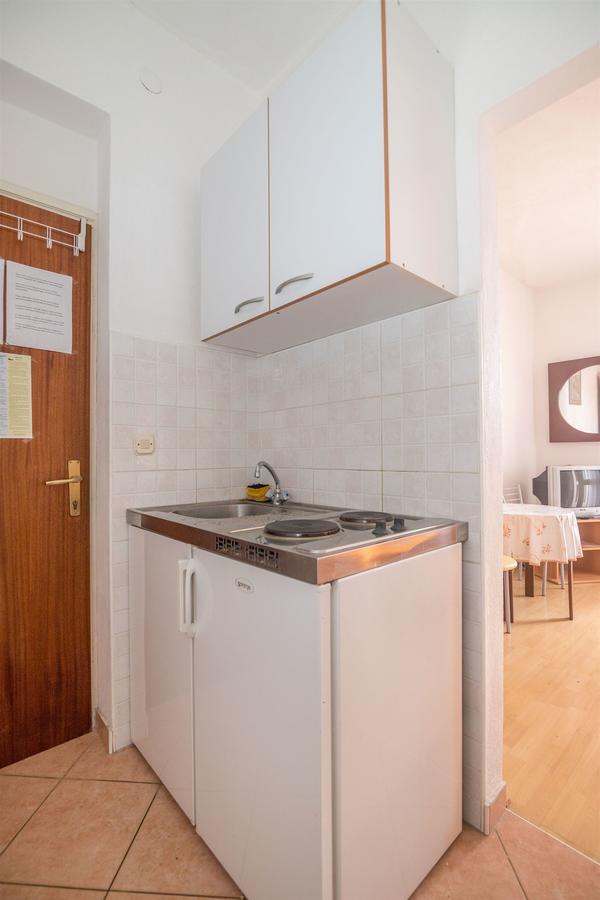 Apartments Zeljko Makarska Exterior photo